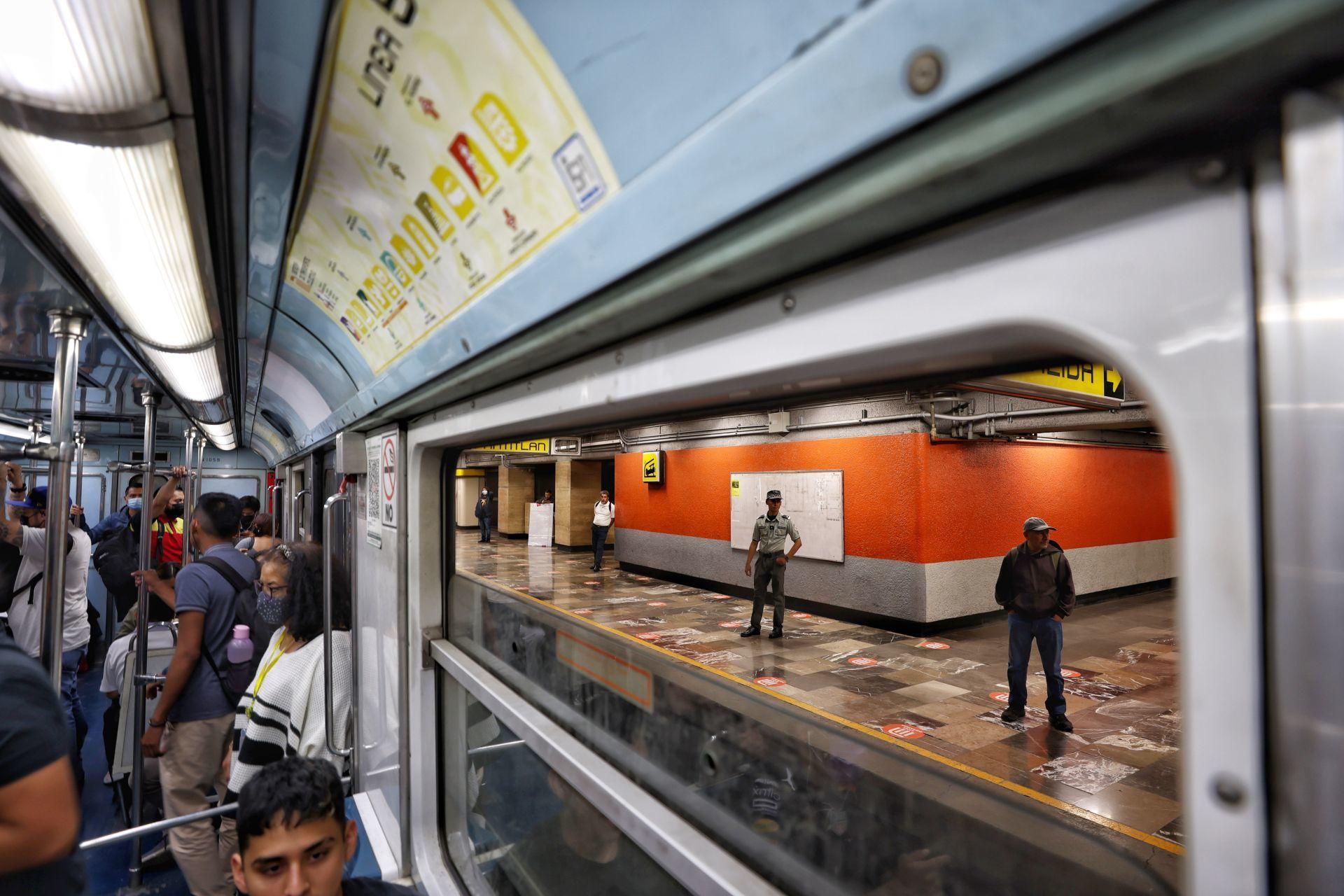 Los incidentes que el gobierno califica de "atípicos" en el Metro