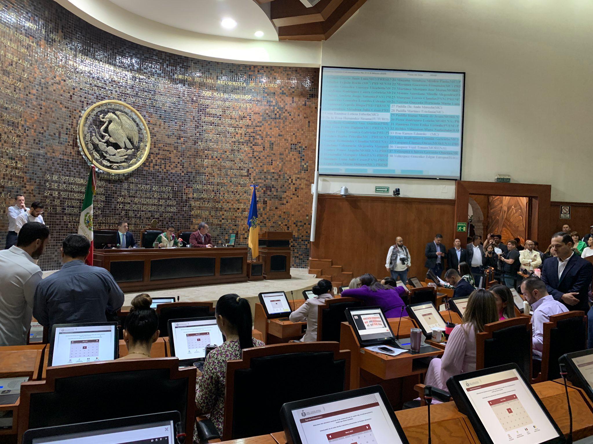El Congreso de Jalisco aprobó por unanimidad una reforma a una ley que no existe desde 2013