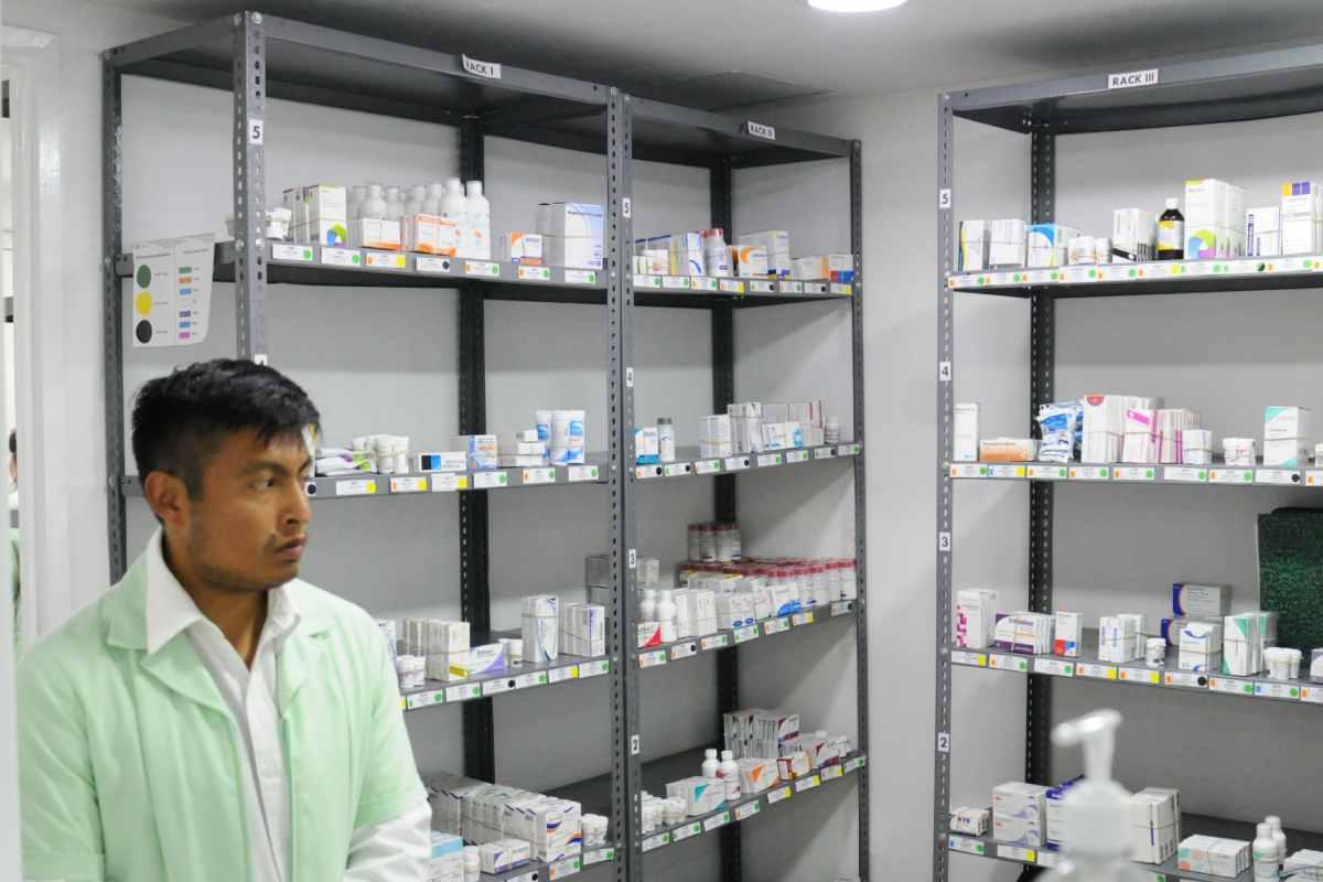 AMLO promete abrir en diciembre farmacia en CDMX para combatir desabasto de medicamentos
