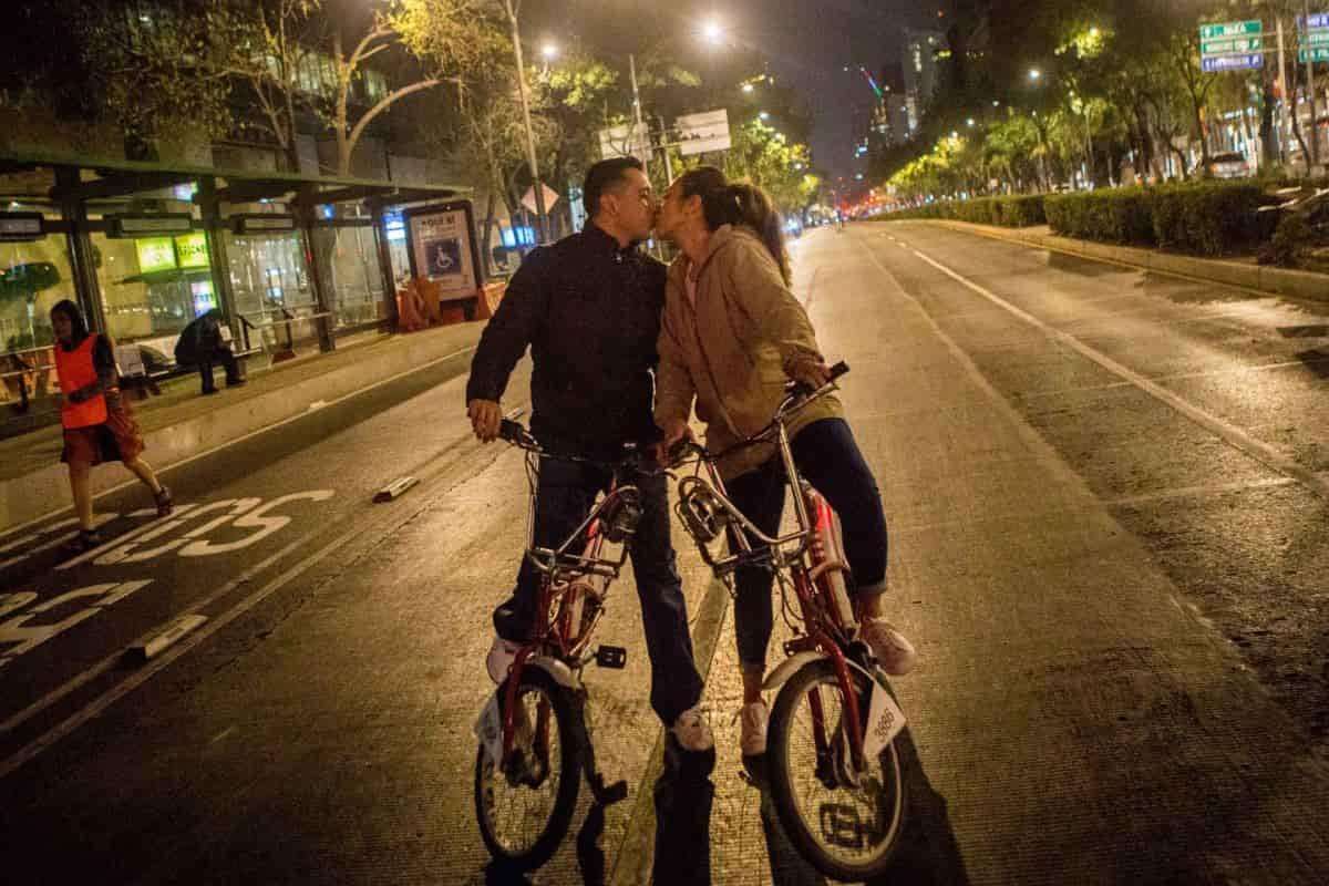 Dile a tu crush y vayan al Paseo Nocturno por el Día del Amor y la ...