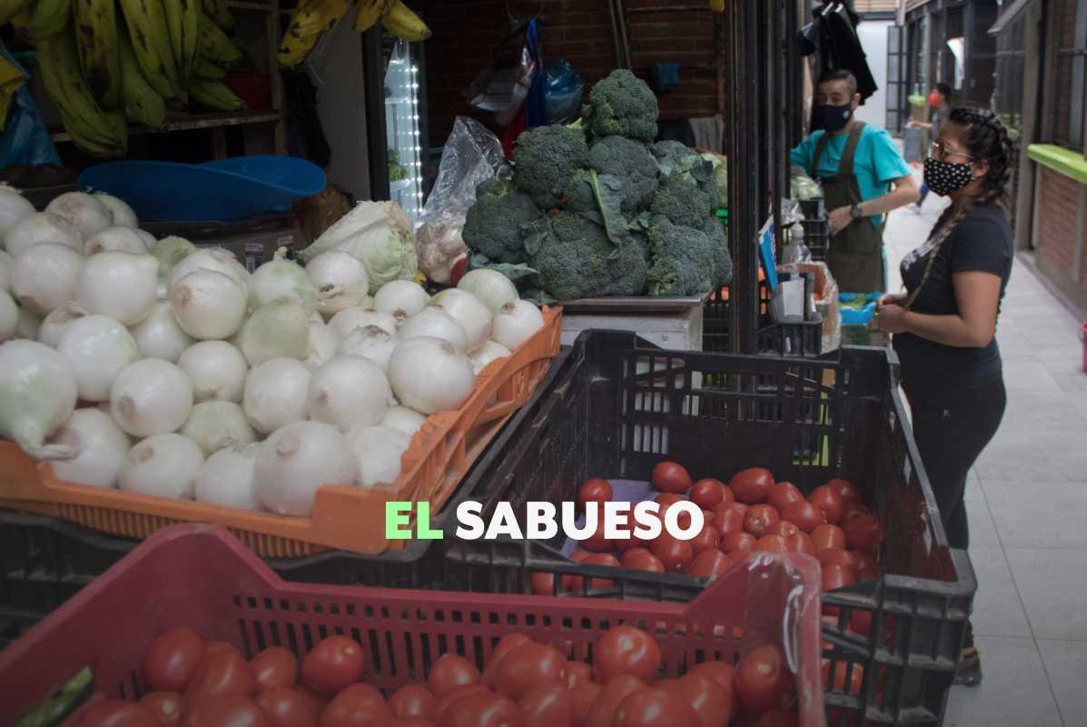 ¿Por qué tan caro todo? Sequías y lluvias extrema disparan precios de frutas y verduras 