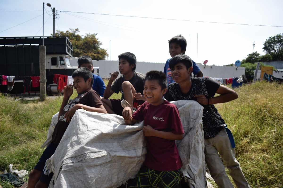“Mi No Lugar”, el documental que retrata la infancia perdida en los campos cañeros de México