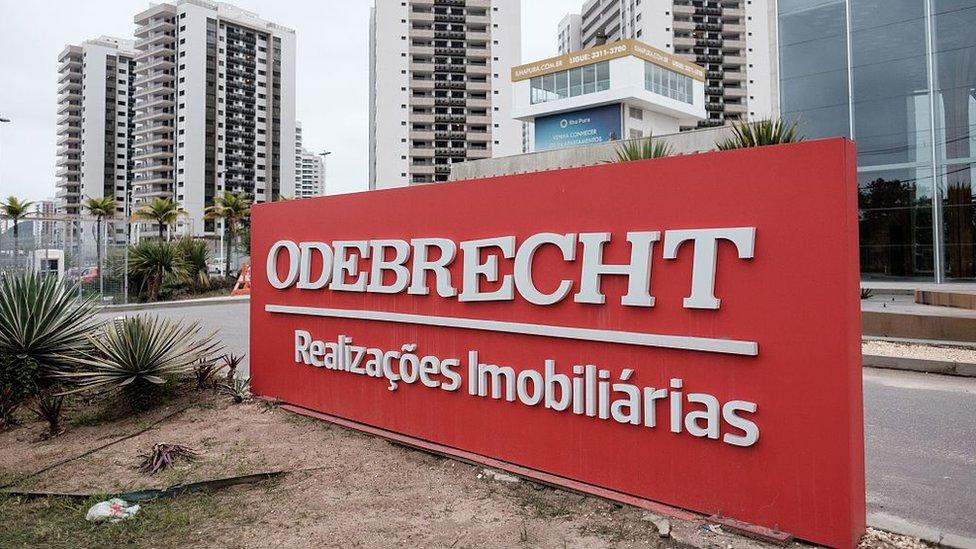 INAI gana todos los amparos para que se abra caso Odebrecht, pero FGR aún no lo hace