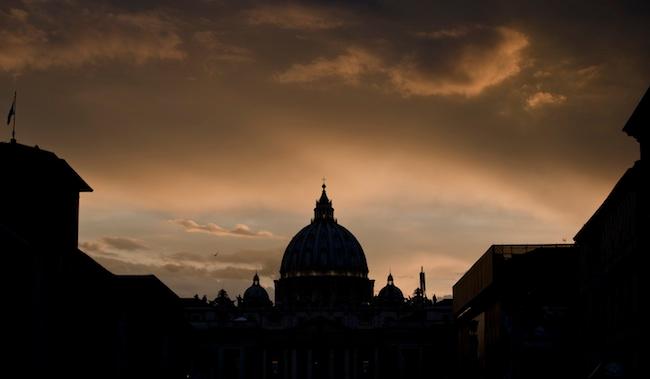 Vaticano confirma expulsión de sacerdote acusado de más de 100 casos de abuso sexual en SLP