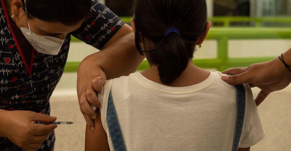 López-Gatell insiste en que no hay justificación para vacunar a niños contra COVID