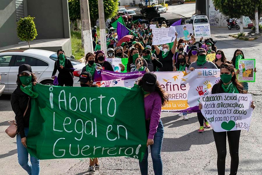 23 estados esperan la despenalización del aborto; con amparos, algunos apuestan por la homologación al criterio de la Corte 