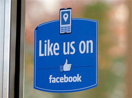 Facebook permitirá actualizar tu estado con emoticones