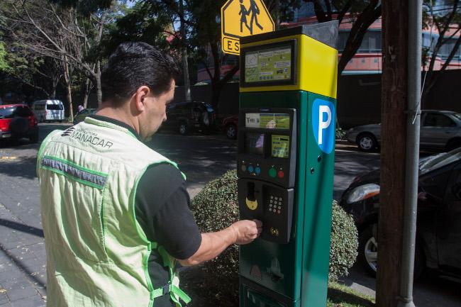 A partir de hoy, parquímetros en Roma-Condesa operarán de jueves a sábado hasta la madrugada