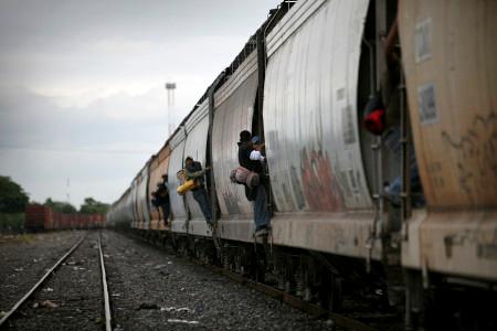 El gobierno de México quita concesión a empresa que controlaba el ferrocarril la Bestia