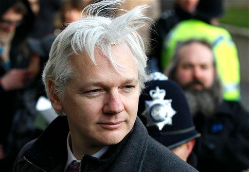 Baltasar Garzón defenderá a Julian Assange