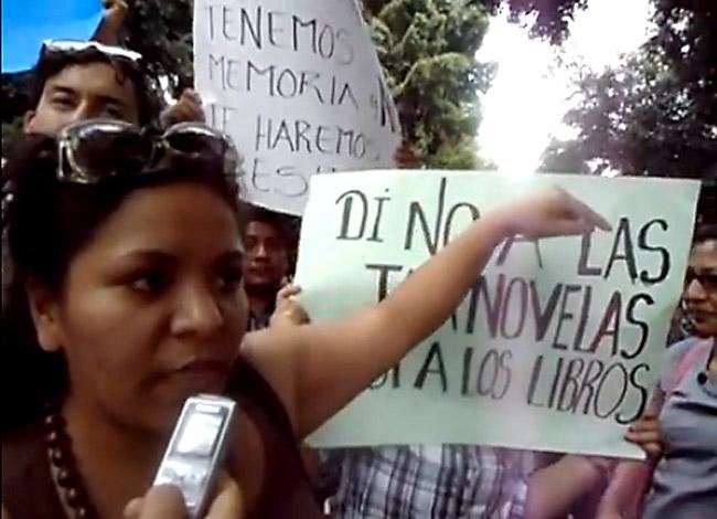 Protestan en Oaxaca contra Peña Nieto