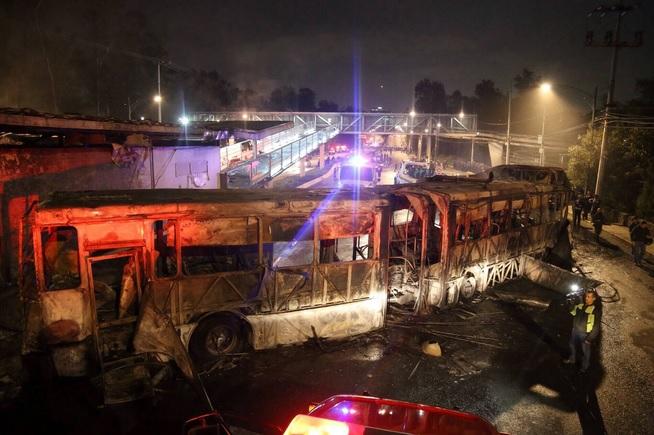 Metrobús CU estará cerrado por 3 meses; daños por incendio ascienden a más de 13 mdp
