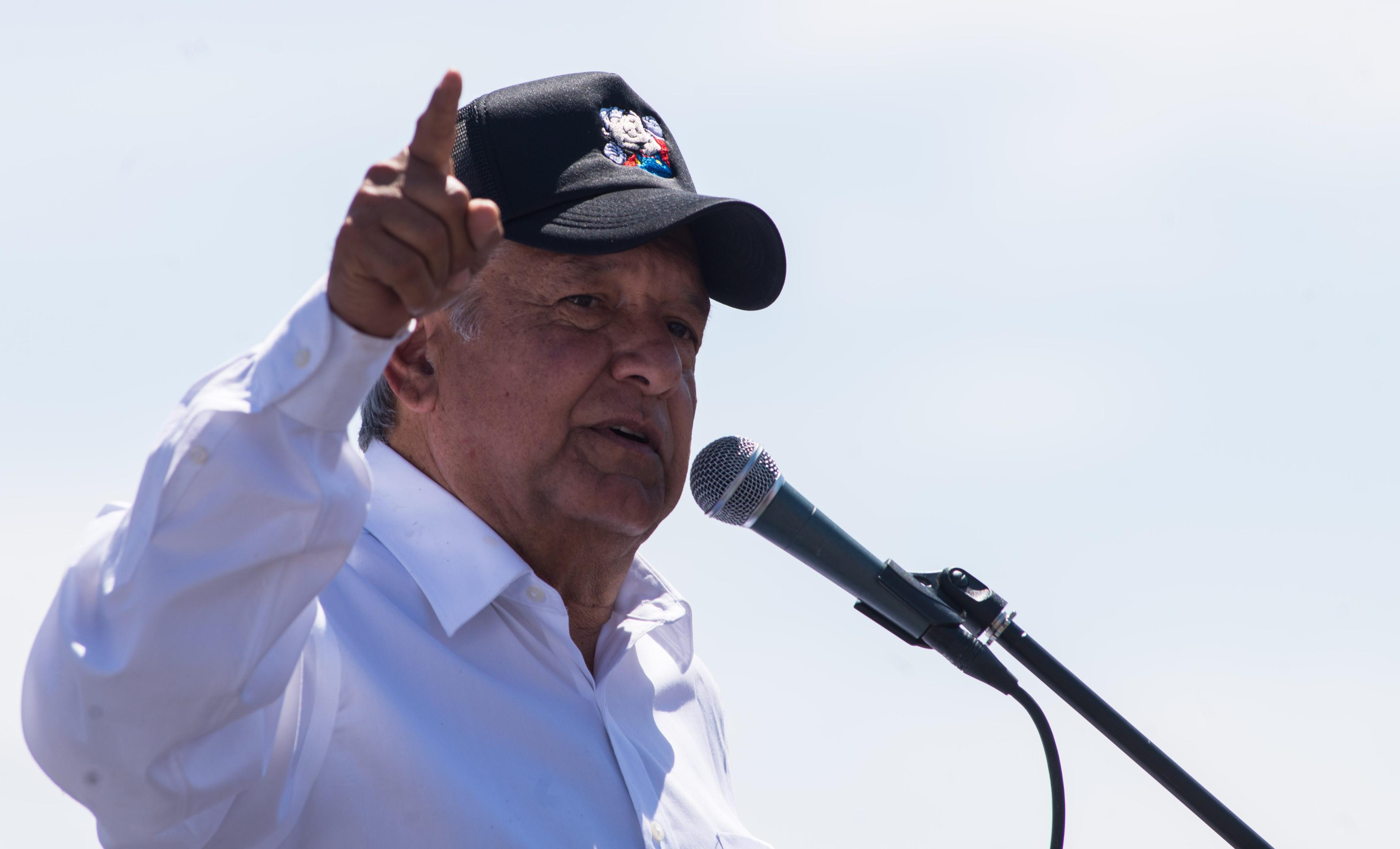 El Sabueso: López Obrador sí militaba en el PRI durante las elecciones del 88