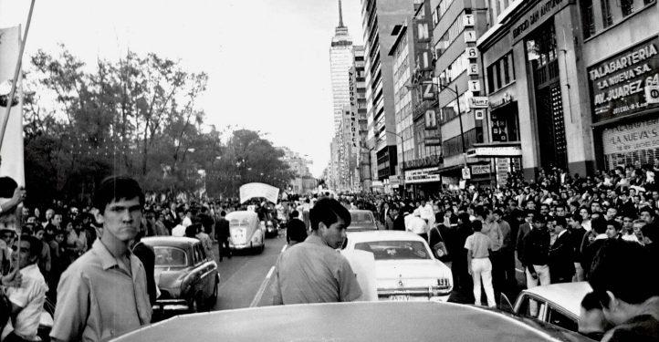 1968: Con inusual brutalidad, granaderos y judiciales reprimen durante cuatro horas a estudiantes
