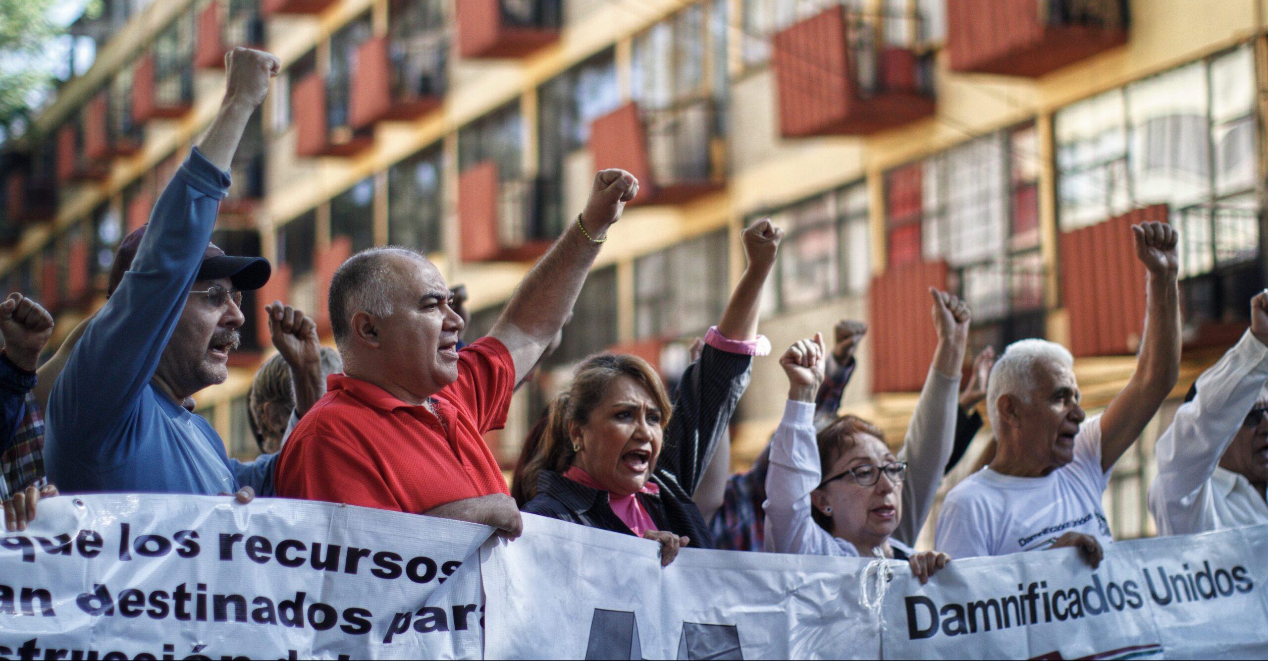 #SomosDamnificados: a 8 meses del 19S, vecinos del Multifamiliar Tlalpan piden apoyo en redes