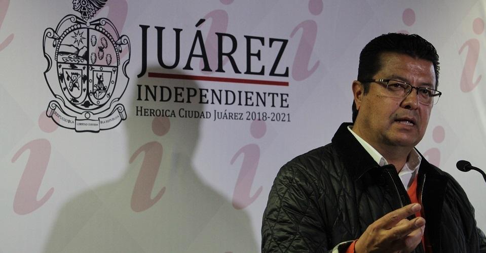 Gobierno de Ciudad Juárez da contratos millonarios a compadre del alcalde