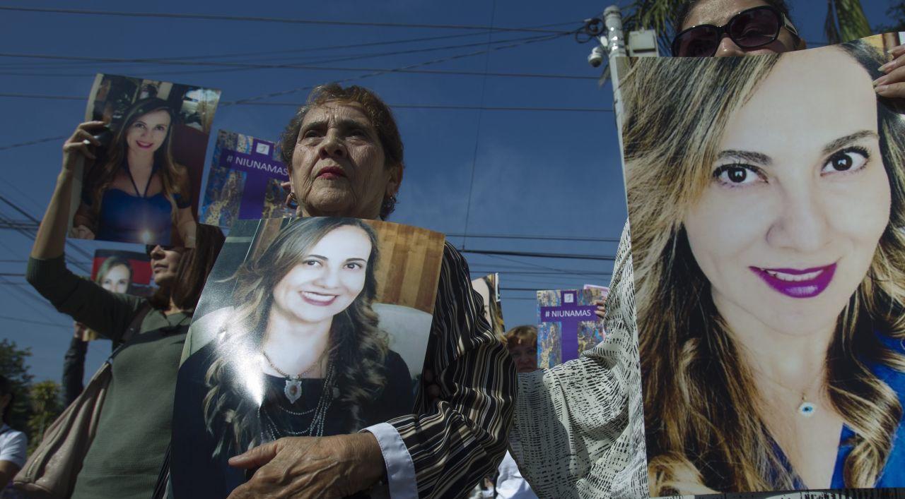 Detienen a cuatro personas más relacionadas con el feminicidio de Abril Pérez; actualizan ficha roja contra su esposo