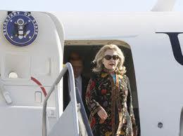 Hillary Clinton encabeza misión de mediación y viaja a Gaza