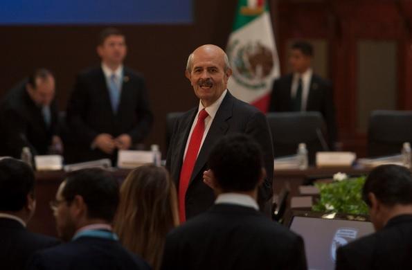 Gobernador de Michoacán regresa a sus funciones