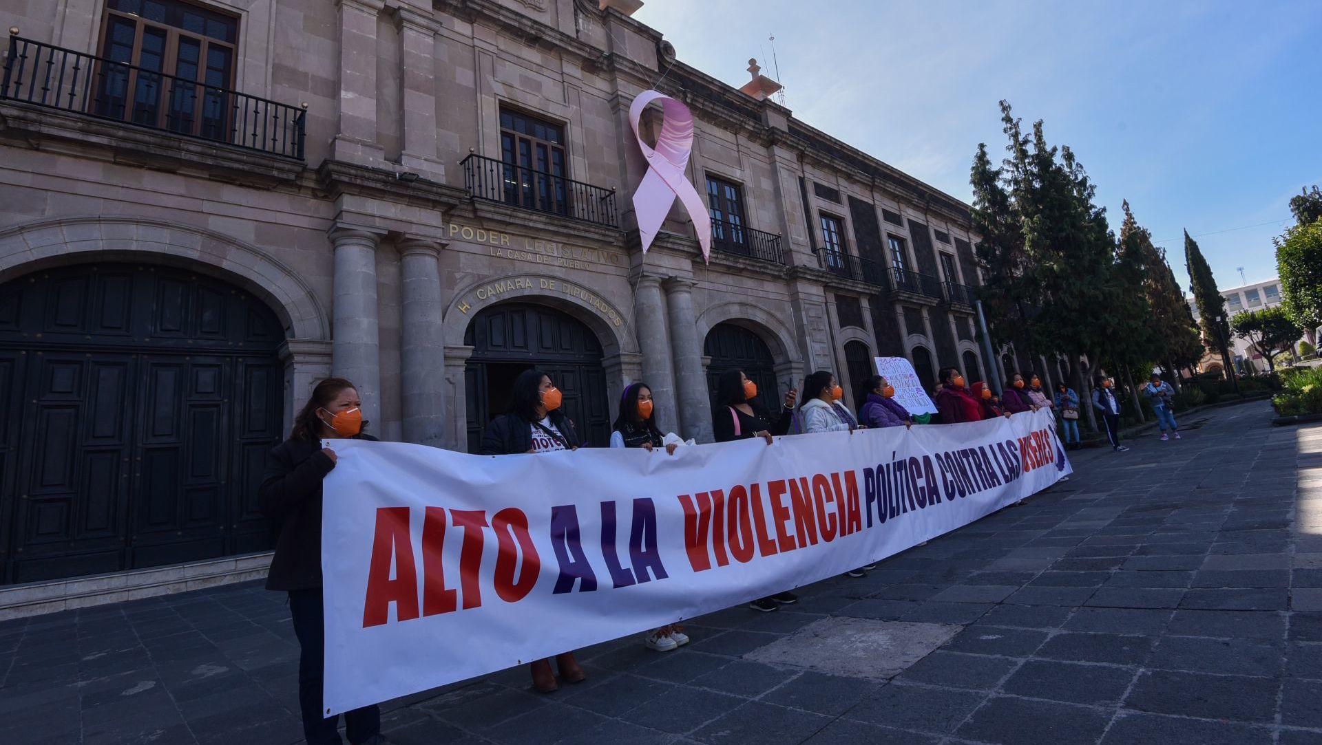INE cancela registro a tres candidatos por violencia política de género y mentir en su 3 de 3