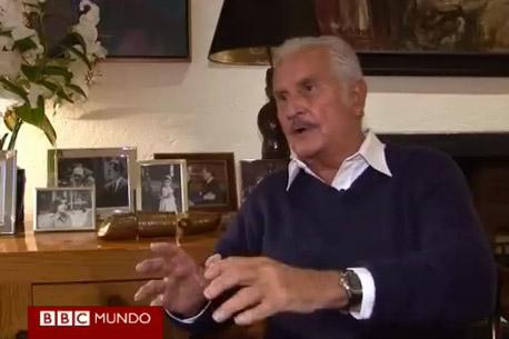 Peña Nieto es un hombre muy ignorante: Carlos Fuentes