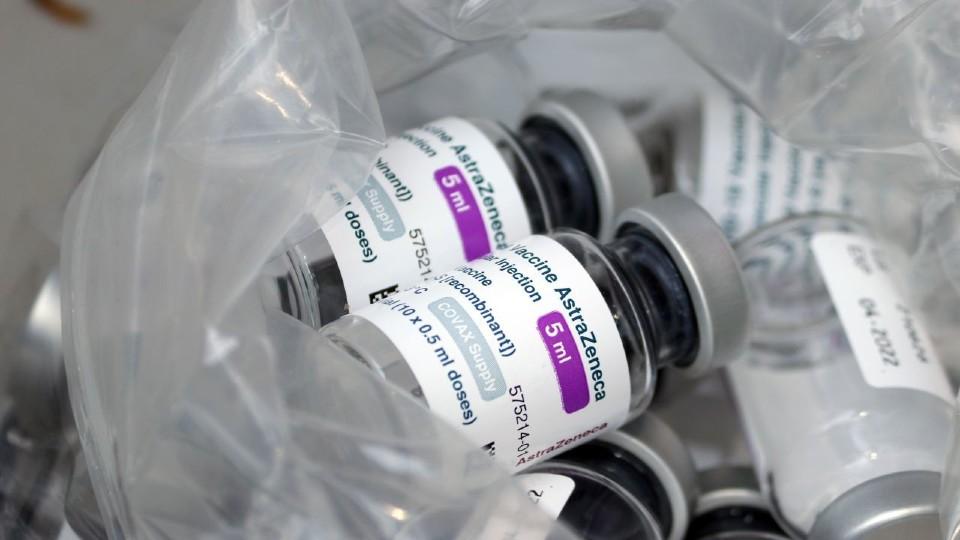 INAI ordena a la Secretaría de Salud informar sobre número de vacunas COVID que recibió por COVAX