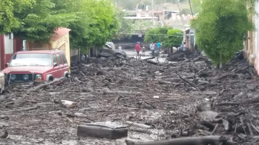 Desbordamiento de río en San Gabriel, Jalisco, deja dos muertos y 5 desaparecidos