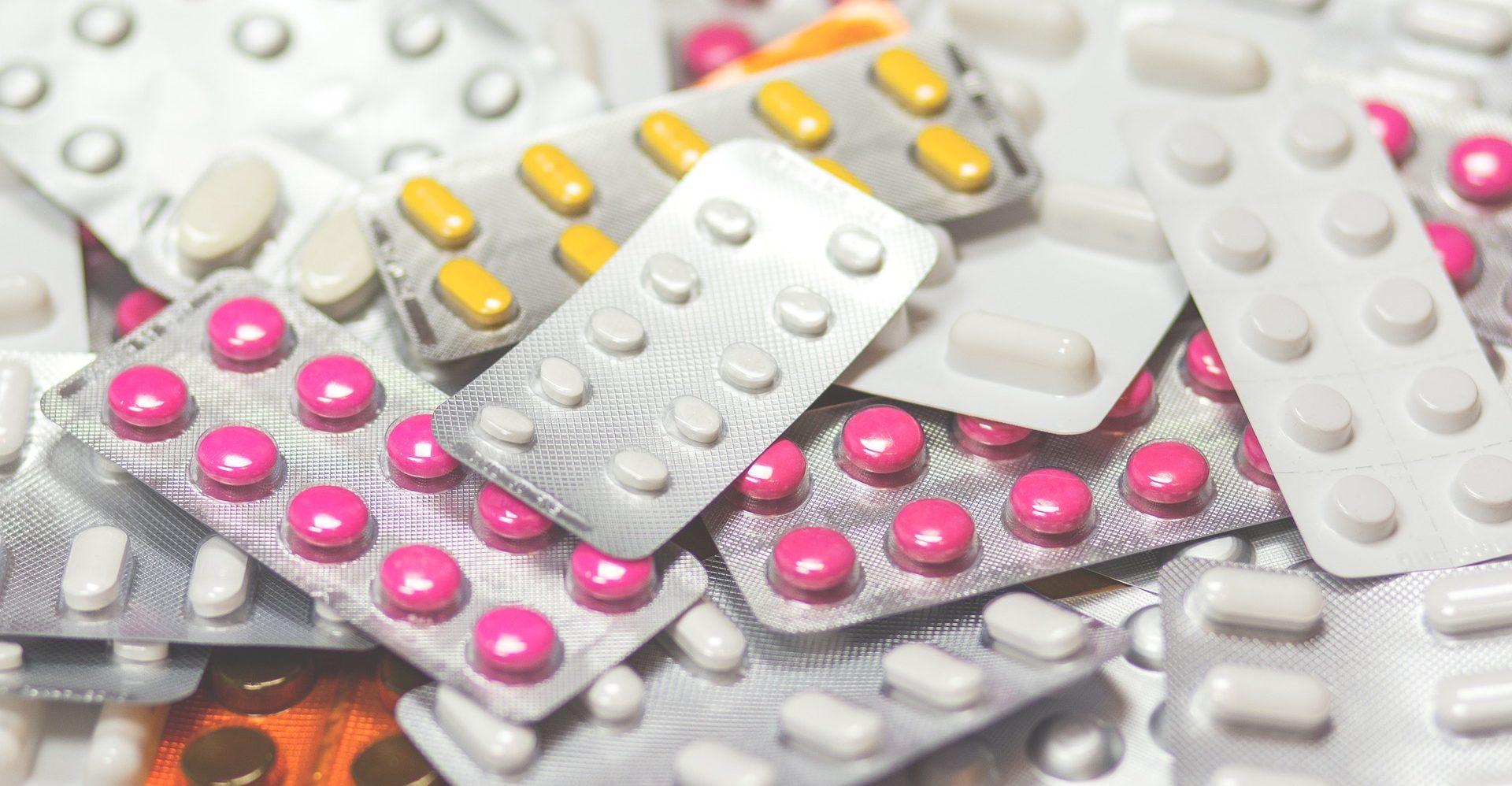 Con una licitación “abreviada” el gobierno federal elegirá a proveedores de medicamentos