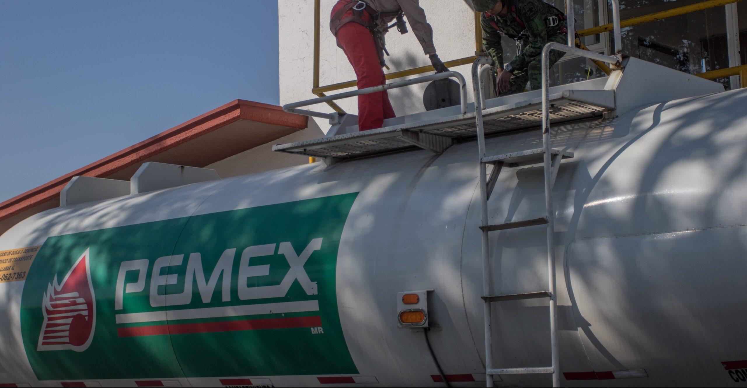 Funcionaria que cometió irregularidades en la Línea 12 ahora es la encargada de adjudicar contratos en Pemex