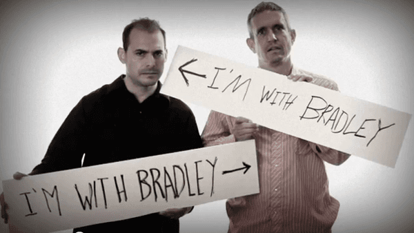 Famosos piden la liberación de Bradley Manning