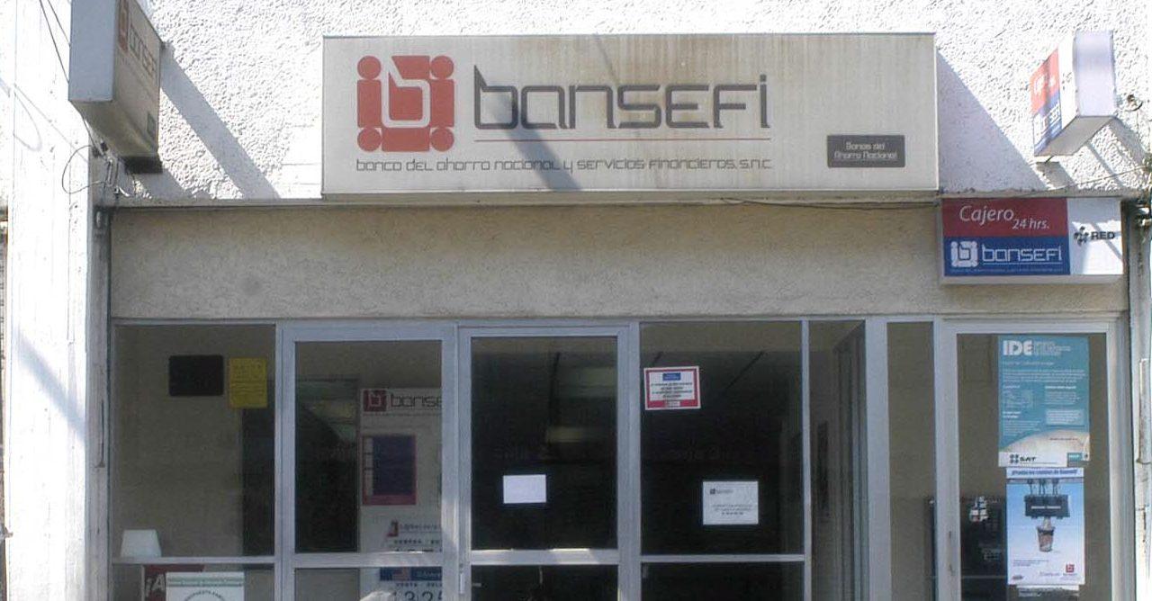Bansefi contrata servicios sin licitación, injustificados y a dependencias que no pueden cumplir