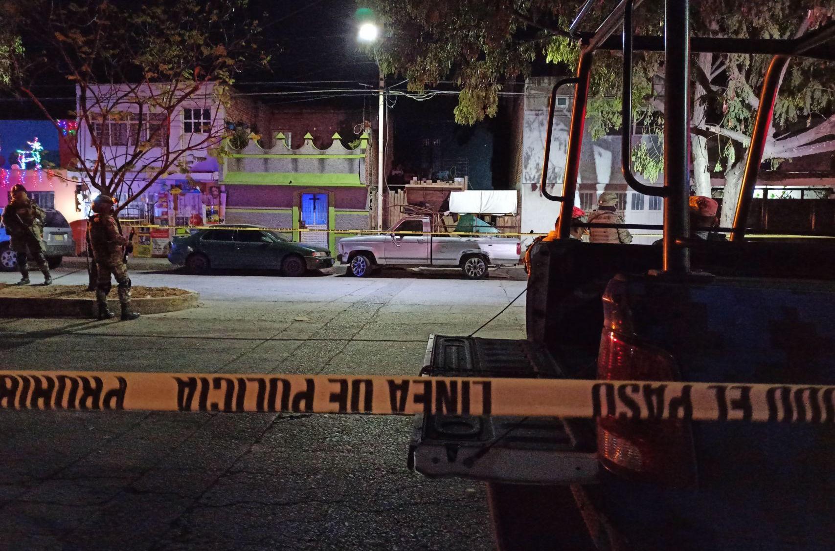 Matan a 7 hombres y una mujer dentro de una vivienda en construcción, en Irapuato, Guanajuato