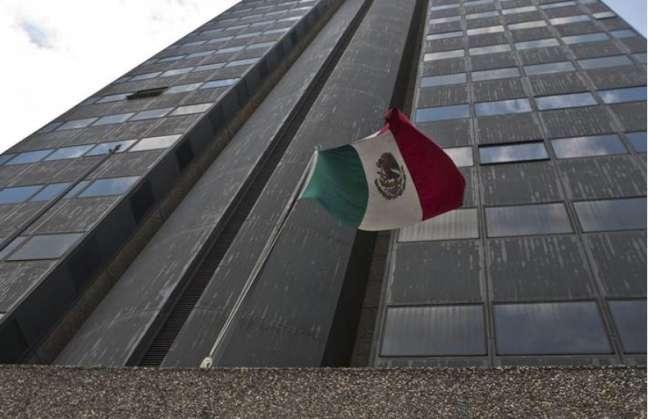 Asaltan embajada de México en Venezuela