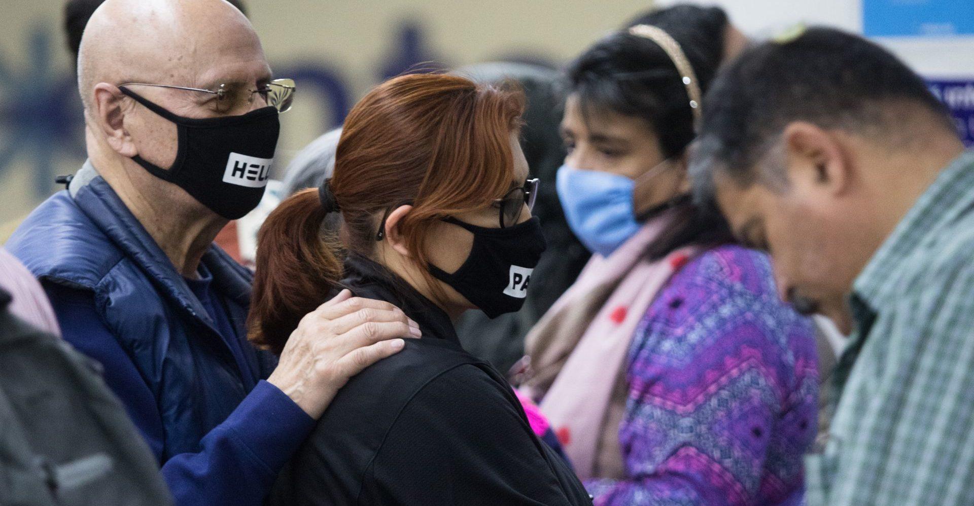 Salud revisa tres casos sospechosos de coronavirus en México