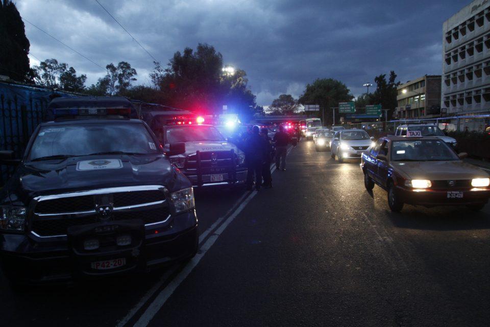Disparos por intento de asalto en Metro Tacuba dejan un menor muerto y 6 heridos