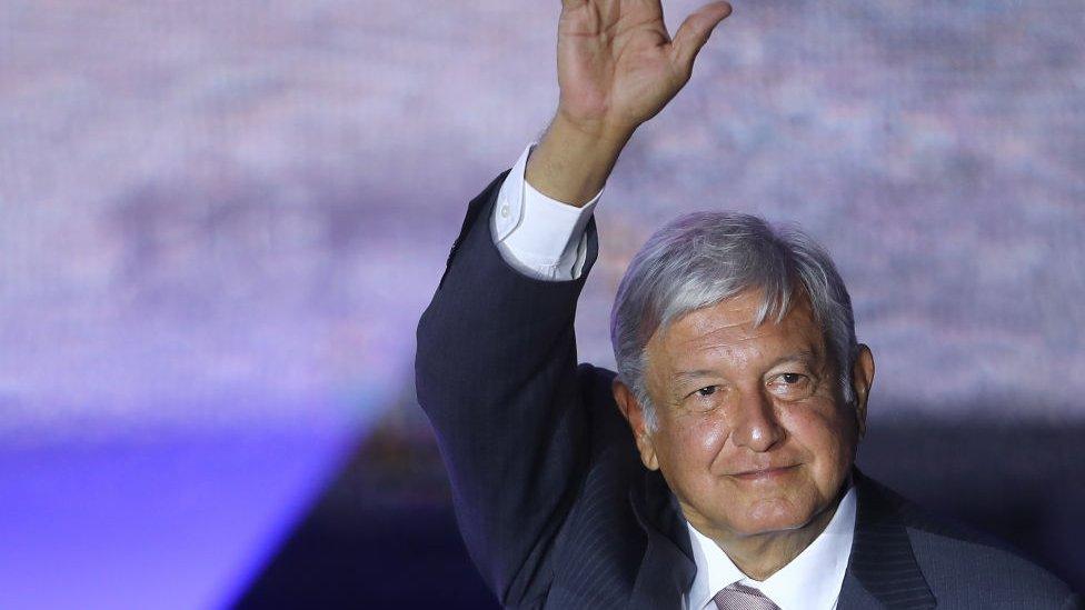 “La tercera es la vencida”: el largo camino que ha recorrido AMLO para intentar llegar a la presidencia de México