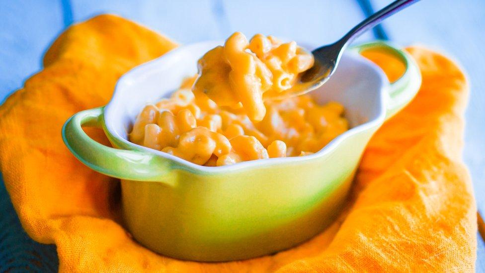 El misterioso origen de los macarrones con queso