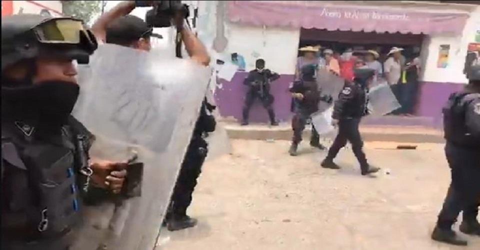 12 bloqueos, 10 detenidos: El saldo del ingreso del Ejército a San Miguel Totolapan, Guerrero