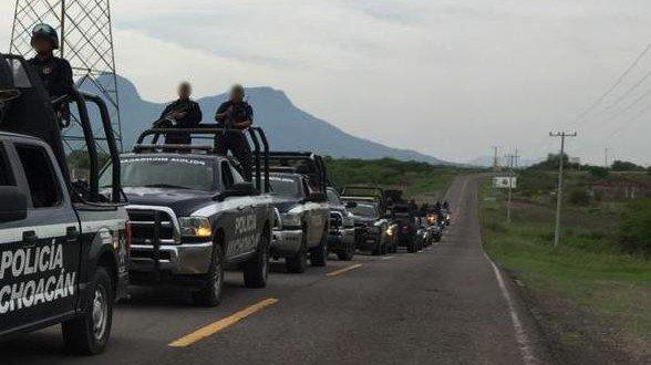 Detienen a 28 policías municipales de Ocampo, Michoacán, por desobedecer y agredir a mandos estatales
