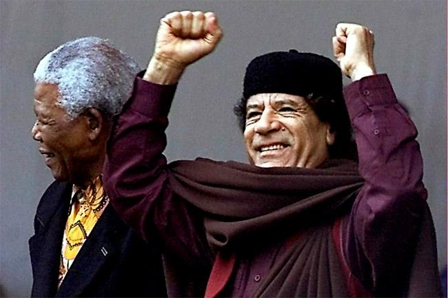 EU congela 30 mmdd de activos de Gadafi