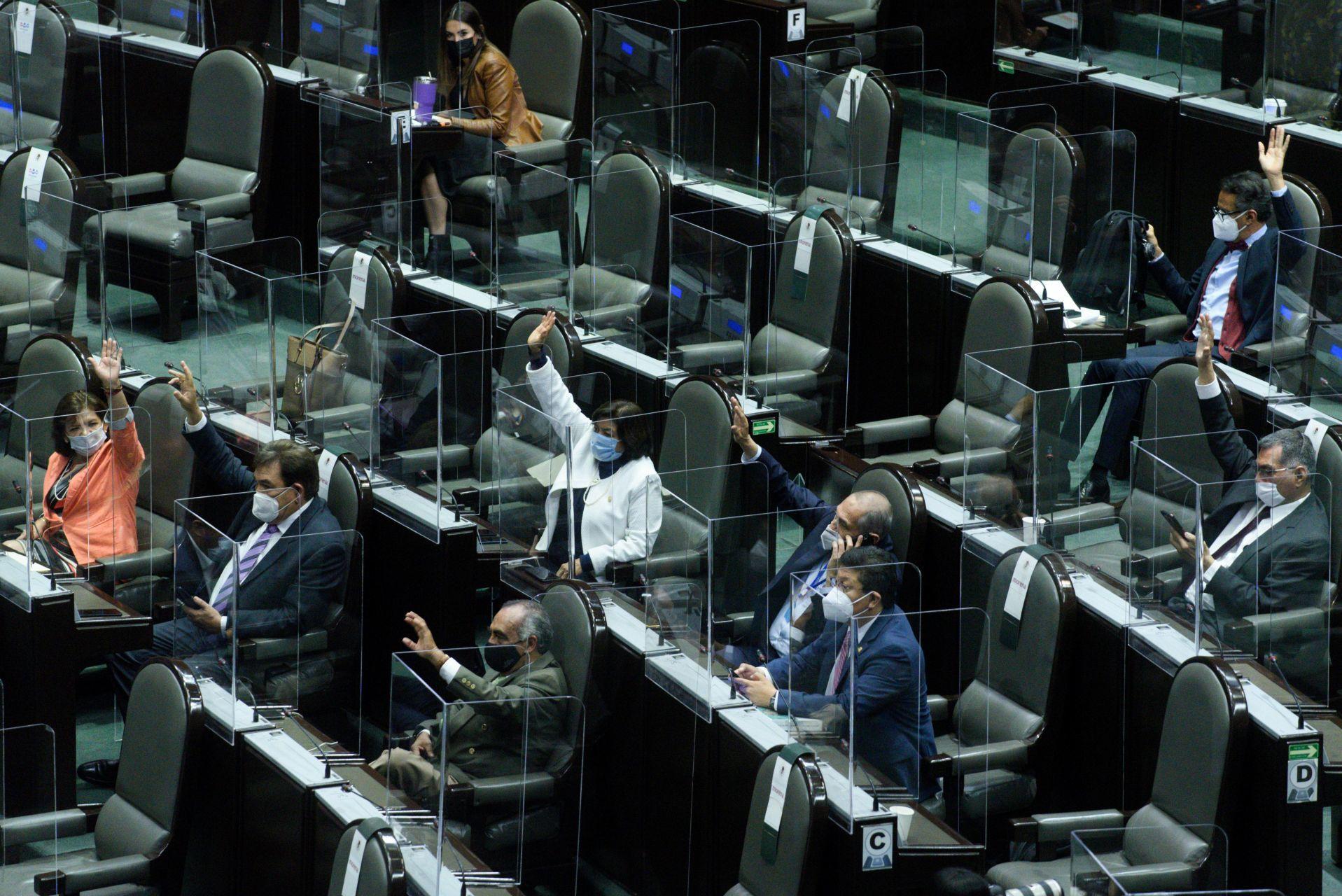 Nueve de cada diez diputados federales buscarán reelegirse otros 3 años