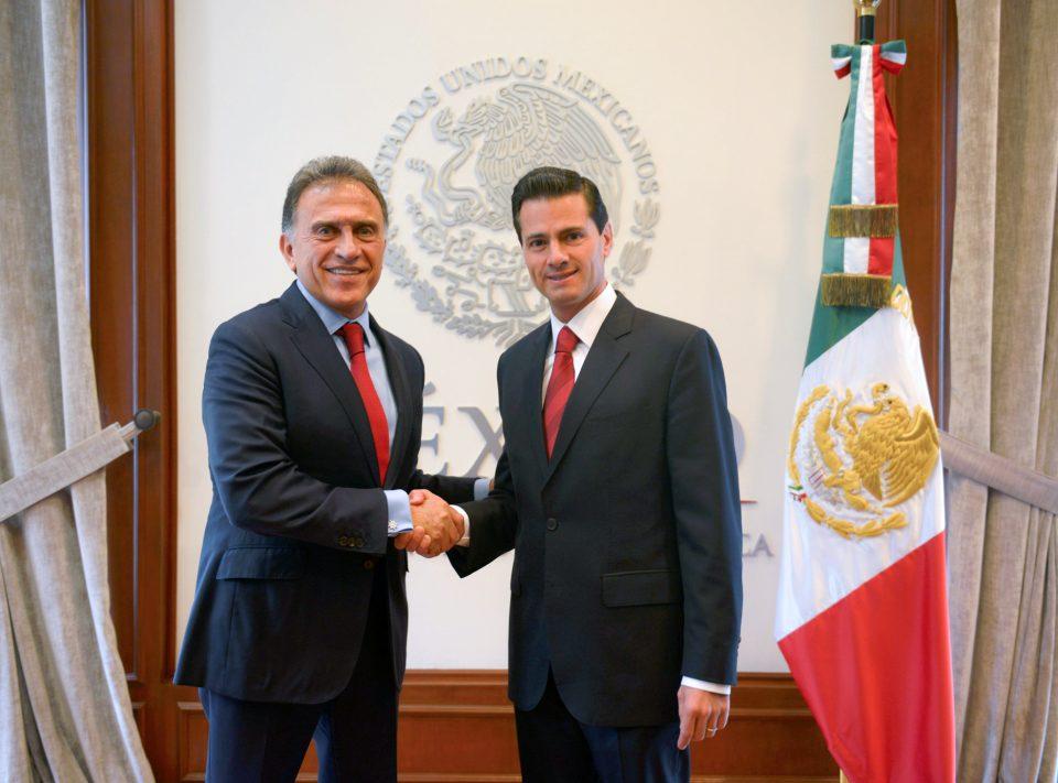 Peña y Yunes hablan de la crisis política y financiera en Veracruz, pero no de Javier Duarte