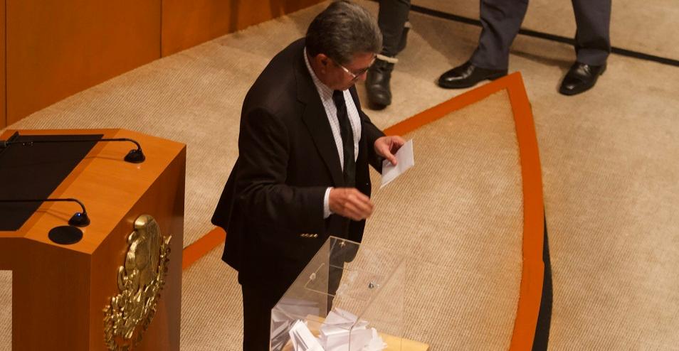 ¿Cuántos votos emitió Monreal? La polémica en la elección de titular de CNDH en el Senado