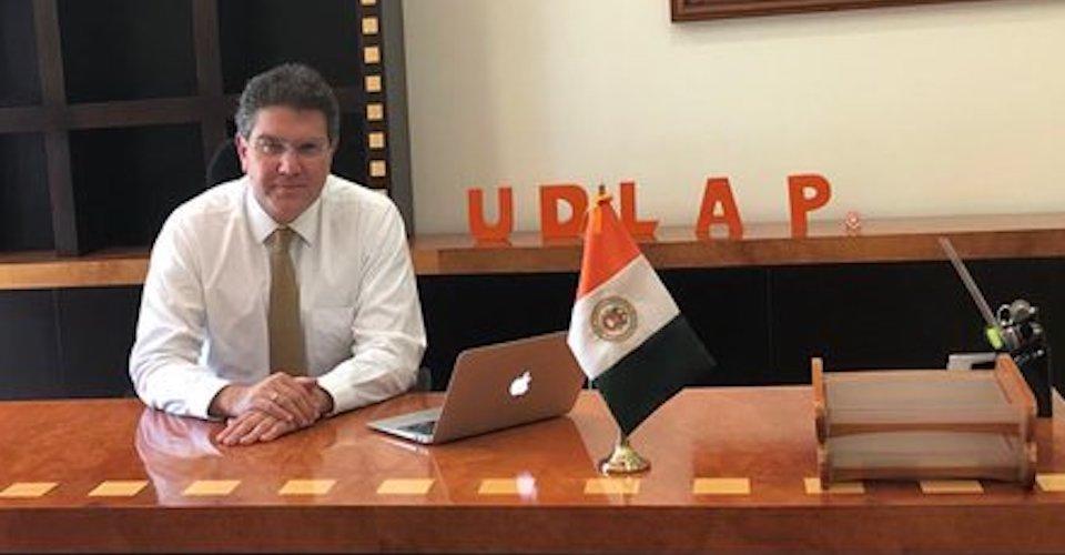 Ríos Piter renuncia rectoría de la UDLAP y pide reanudar actividades