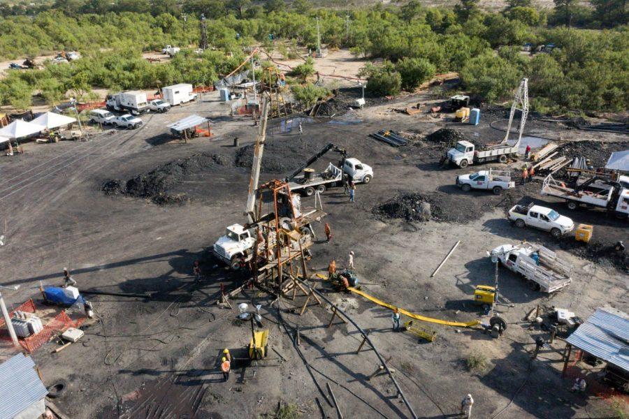 La CFE dictaminó como segura la mina colapsada en Sabinas y le entregó contratos directos por 75 mdp 