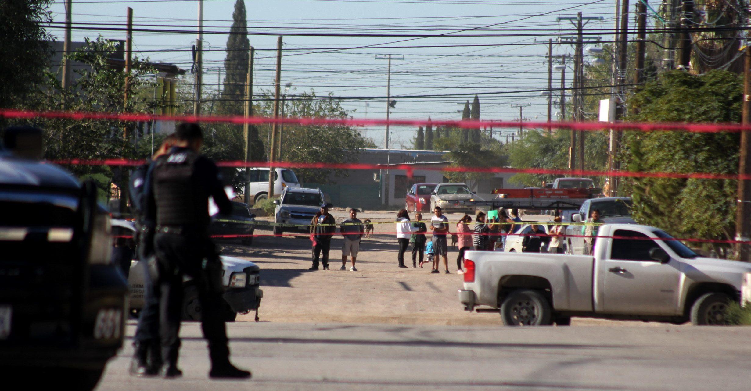 Linchan a hombre acusado de asaltar un comercio en la Central de Abasto de Puebla