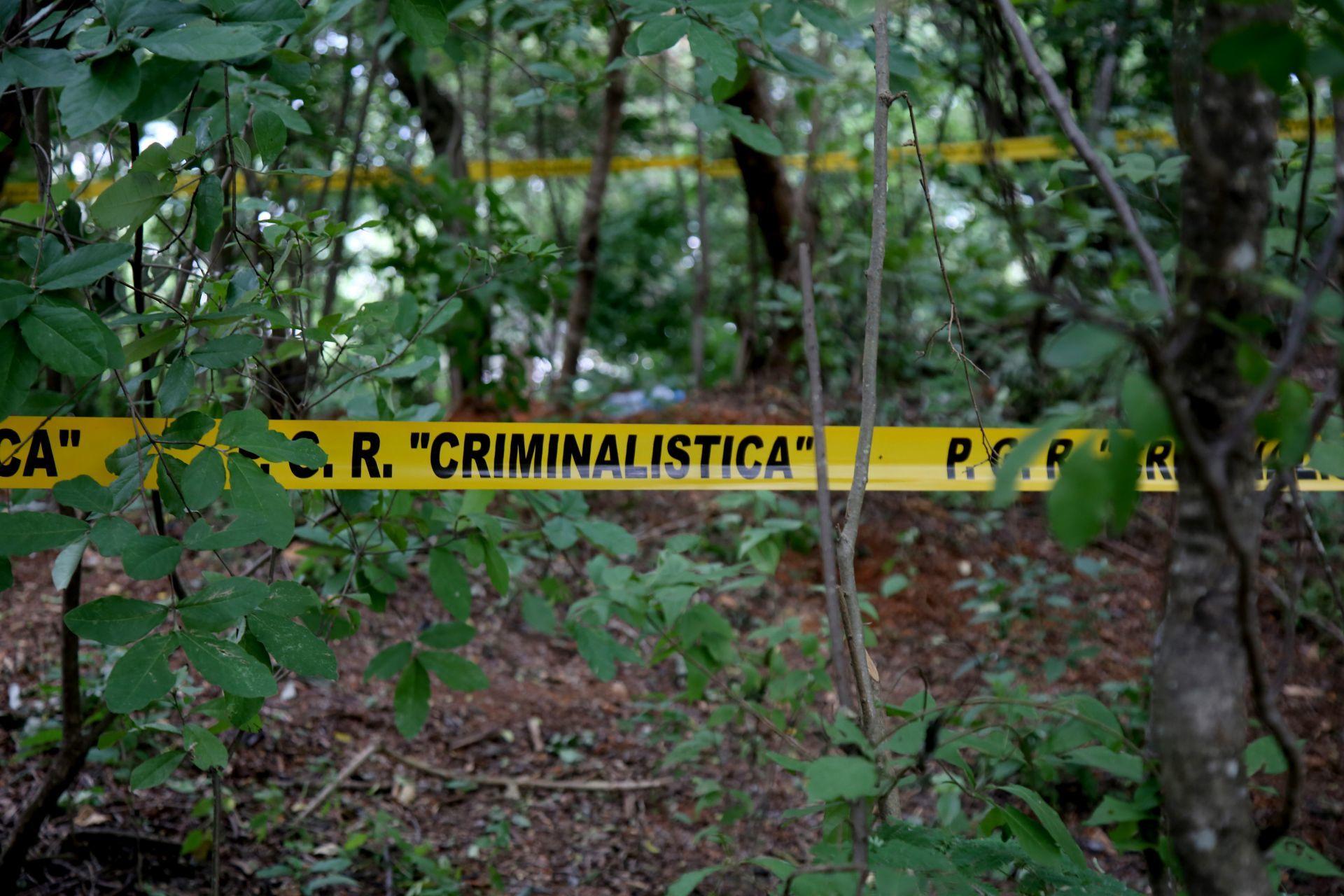 Hallan 22 cuerpos en fosa clandestina de Celaya; autoridades esperan encontrar más
