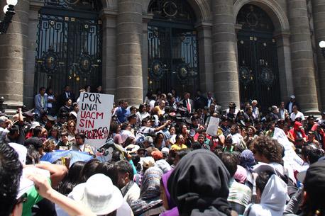 ALDF cede a presiones de la Universidad de la Ciudad de México