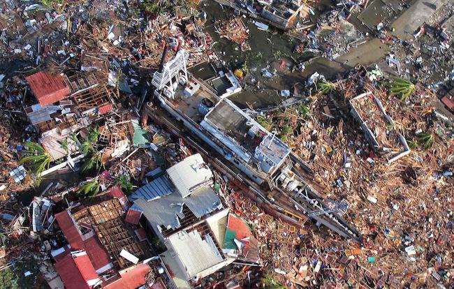 Los destrozos que causó el Tifón Haiyán en Filipinas (en fotos)