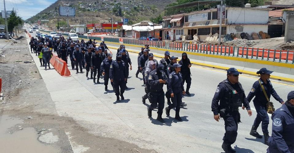 Crece la cifra de policías no confiables: hay 32 mil elementos reprobados en calles del país